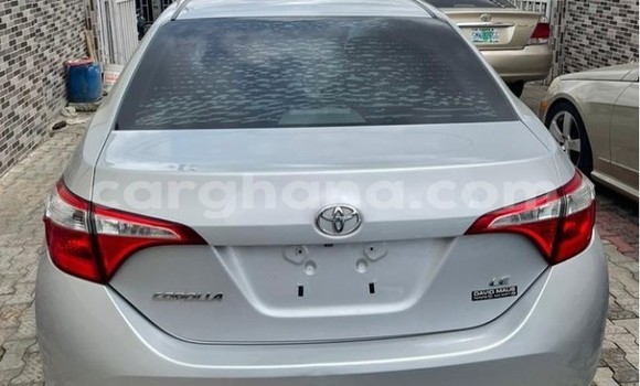 Ra Àlòkù Toyota Corolla Silver Ọkọ̀ in Sekondi ni Oorun