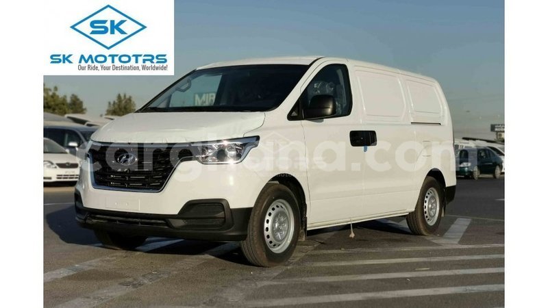 Big with watermark hyundai cargo ashanti import dubai 28224