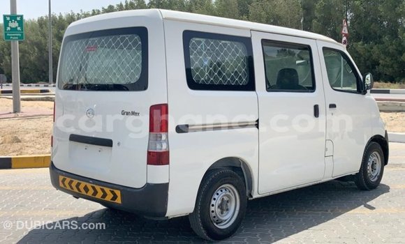 Sayi Imported Daihatsu Sirion White Mota in Import - Dubai a Ashanti Sayi Imported Daihatsu Sirion White Mota in Import - Dubai a Ashanti