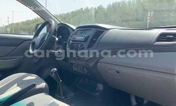 Sayi Imported Mitsubishi L200 White Mota in Import - Dubai a Ashanti Sayi Imported Mitsubishi L200 White Mota in Import - Dubai a Ashanti