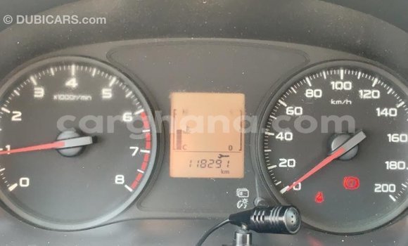 Sayi Imported Mitsubishi L200 White Mota in Import - Dubai a Ashanti Sayi Imported Mitsubishi L200 White Mota in Import - Dubai a Ashanti