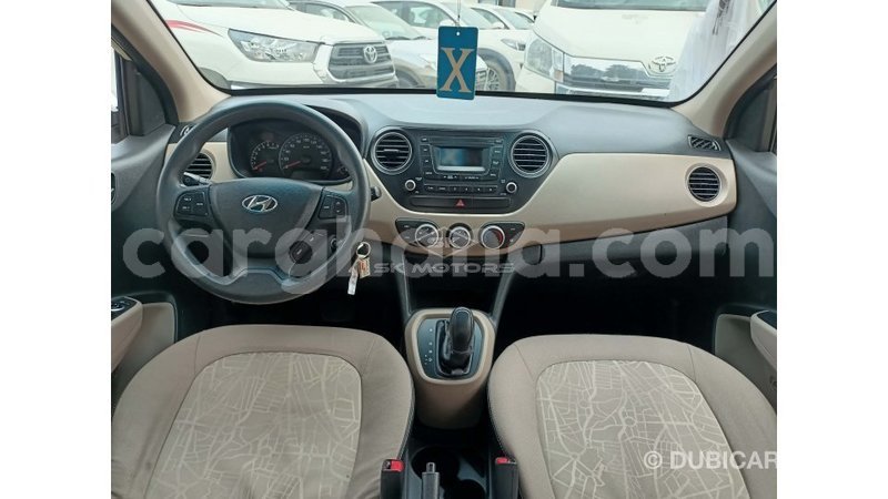 Big with watermark hyundai i10 ashanti import dubai 28257