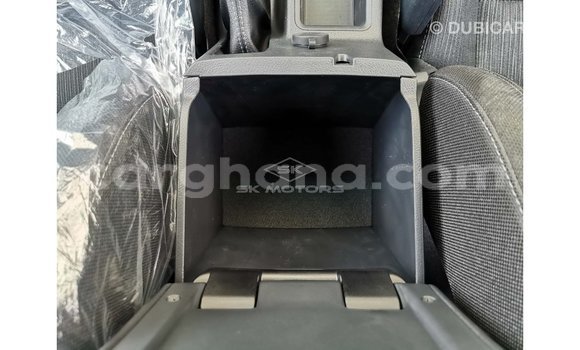 Buy Import Toyota Hilux Blue Car in Import - Dubai in Ashanti Buy Import Toyota Hilux Blue Car in Import - Dubai in Ashanti