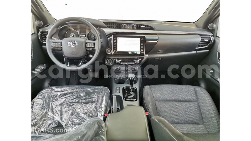 Big with watermark toyota hilux ashanti import dubai 28289