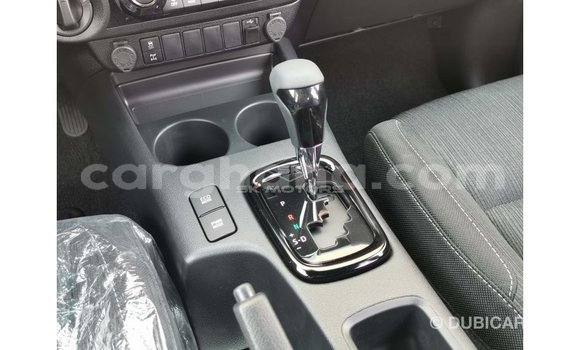 Ra Imported Toyota Hilux Red Ọkọ̀ in Import - Dubai ni Ashanti Ra Imported Toyota Hilux Red Ọkọ̀ in Import - Dubai ni Ashanti