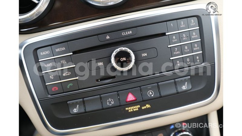 Big with watermark mercedes benz 190 ashanti import dubai 28313