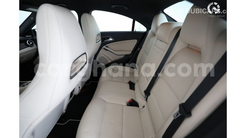 Big with watermark mercedes benz 190 ashanti import dubai 28313