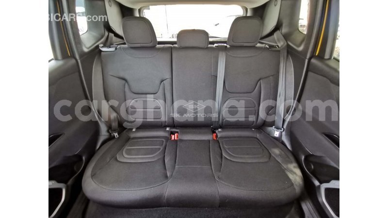 Big with watermark jeep renegade ashanti import dubai 28319