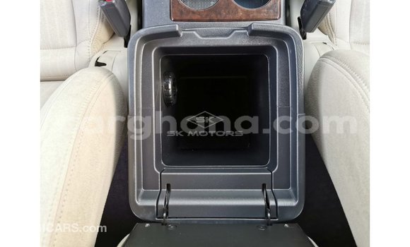 Sayi Imported Mitsubishi Pajero White Mota in Import - Dubai a Ashanti Sayi Imported Mitsubishi Pajero White Mota in Import - Dubai a Ashanti