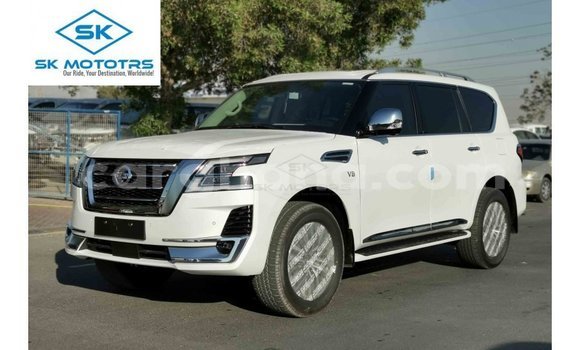 Buy Import Nissan Patrol White Car in Import - Dubai in Ashanti Buy Import Nissan Patrol White Car in Import - Dubai in Ashanti