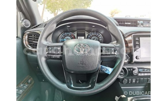 Sayi Imported Toyota Hilux Brown Mota in Import - Dubai a Ashanti Sayi Imported Toyota Hilux Brown Mota in Import - Dubai a Ashanti