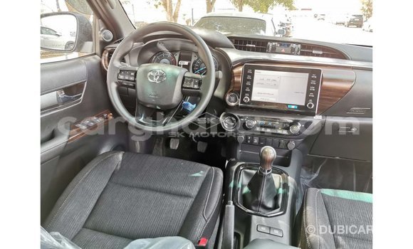 Sayi Imported Toyota Hilux Brown Mota in Import - Dubai a Ashanti Sayi Imported Toyota Hilux Brown Mota in Import - Dubai a Ashanti