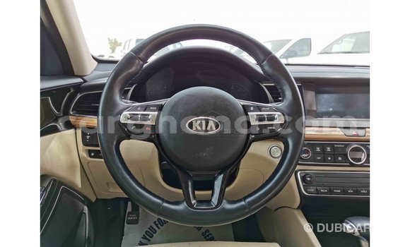 Ra Imported Kia Cadenza funfun Ọkọ̀ in Import - Dubai ni Ashanti Ra Imported Kia Cadenza funfun Ọkọ̀ in Import - Dubai ni Ashanti