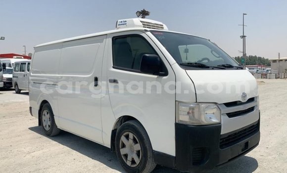 Ra Imported Toyota Hiace funfun Ọkọ̀ in Import - Dubai ni Ashanti Ra Imported Toyota Hiace funfun Ọkọ̀ in Import - Dubai ni Ashanti