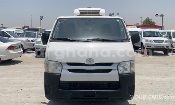Ra Imported Toyota Hiace funfun Ọkọ̀ in Import - Dubai ni Ashanti Ra Imported Toyota Hiace funfun Ọkọ̀ in Import - Dubai ni Ashanti