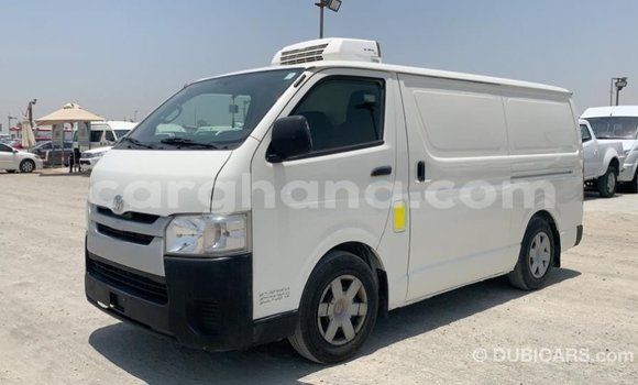 Ra Imported Toyota Hiace funfun Ọkọ̀ in Import - Dubai ni Ashanti Ra Imported Toyota Hiace funfun Ọkọ̀ in Import - Dubai ni Ashanti