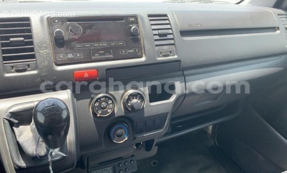 Ra Imported Toyota Hiace funfun Ọkọ̀ in Import - Dubai ni Ashanti Ra Imported Toyota Hiace funfun Ọkọ̀ in Import - Dubai ni Ashanti