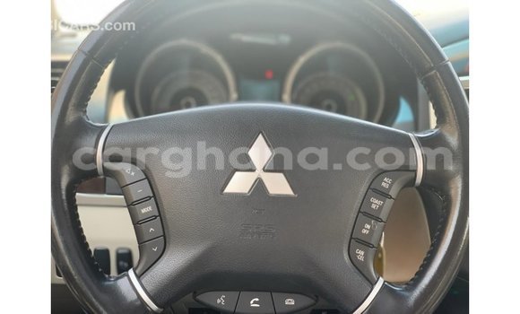 Ra Imported Mitsubishi Pajero Miiran Ọkọ̀ in Import - Dubai ni Ashanti Ra Imported Mitsubishi Pajero Miiran Ọkọ̀ in Import - Dubai ni Ashanti