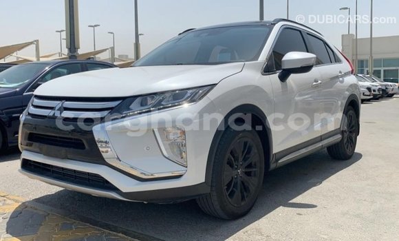 Buy Import Mitsubishi Eclipse White Car in Import - Dubai in Ashanti Buy Import Mitsubishi Eclipse White Car in Import - Dubai in Ashanti