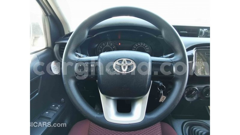 Big with watermark toyota hilux ashanti import dubai 28390