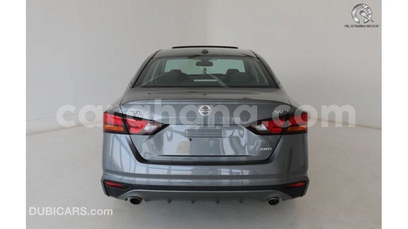 Big with watermark nissan altima ashanti import dubai 28409