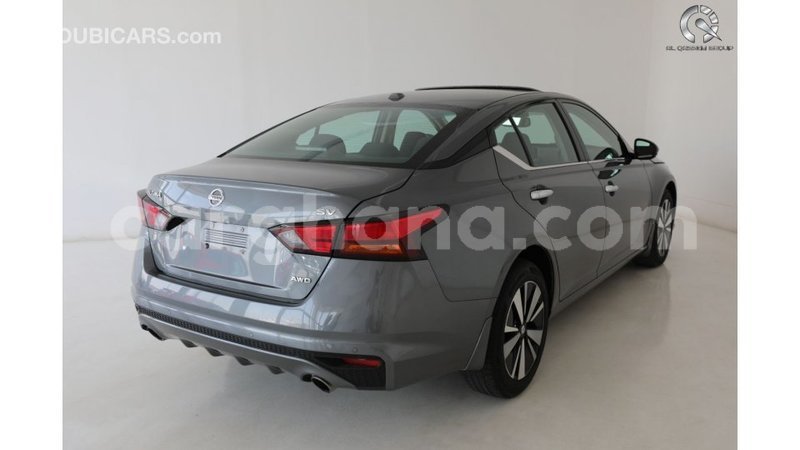 Big with watermark nissan altima ashanti import dubai 28409