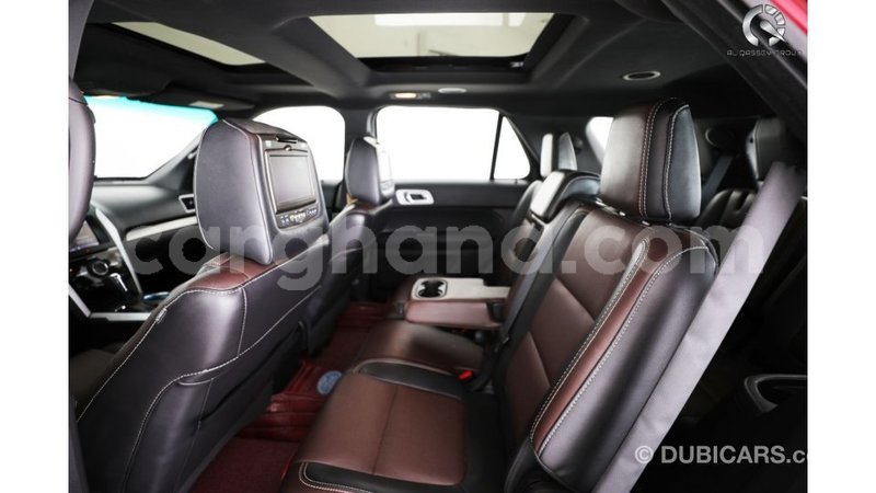 Big with watermark ford explorer ashanti import dubai 28410