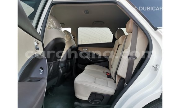 Buy Import Hyundai Santa Fe White Car in Import - Dubai in Ashanti Buy Import Hyundai Santa Fe White Car in Import - Dubai in Ashanti