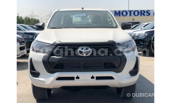 Ra Imported Toyota Hilux funfun Ọkọ̀ in Import - Dubai ni Ashanti Ra Imported Toyota Hilux funfun Ọkọ̀ in Import - Dubai ni Ashanti