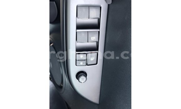 Ra Imported Toyota Hilux funfun Ọkọ̀ in Import - Dubai ni Ashanti Ra Imported Toyota Hilux funfun Ọkọ̀ in Import - Dubai ni Ashanti