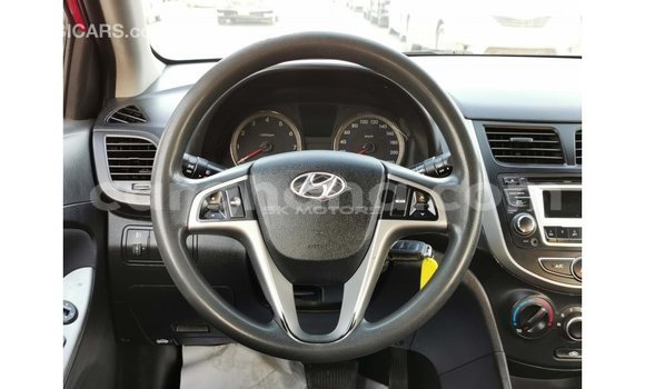 Sayi Imported Hyundai Accent Red Mota in Import - Dubai a Ashanti Sayi Imported Hyundai Accent Red Mota in Import - Dubai a Ashanti