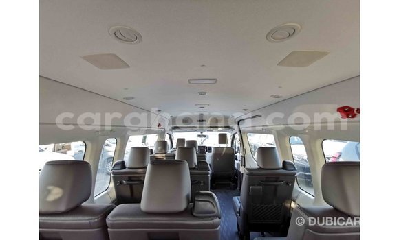 Sayi Imported Toyota Hiace White Mota in Import - Dubai a Ashanti Sayi Imported Toyota Hiace White Mota in Import - Dubai a Ashanti