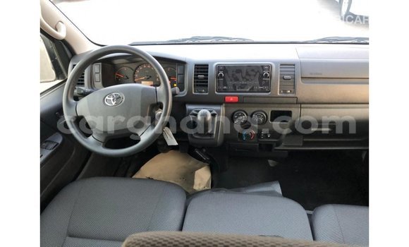 Buy Import Toyota Hiace White Car in Import - Dubai in Ashanti Buy Import Toyota Hiace White Car in Import - Dubai in Ashanti
