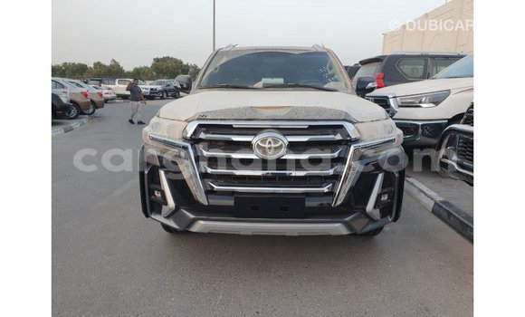 Buy Import Toyota Land Cruiser Black Car in Import - Dubai in Ashanti Buy Import Toyota Land Cruiser Black Car in Import - Dubai in Ashanti