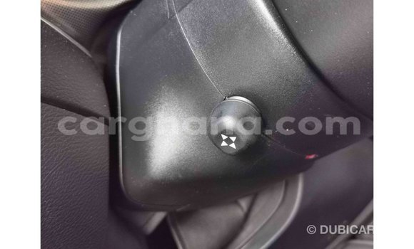 Ra Imported Dodge Challenger funfun Ọkọ̀ in Import - Dubai ni Ashanti Ra Imported Dodge Challenger funfun Ọkọ̀ in Import - Dubai ni Ashanti