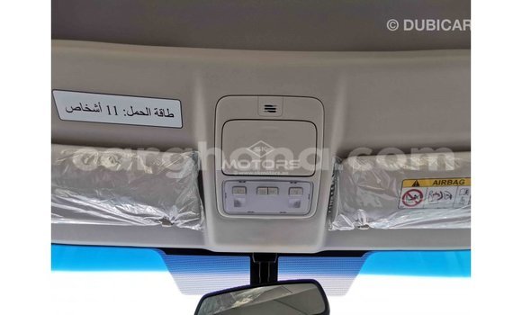 Buy Import Toyota Hiace Other Car in Import - Dubai in Ashanti Buy Import Toyota Hiace Other Car in Import - Dubai in Ashanti