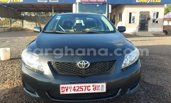 Ra Imported Toyota Corolla Black Ọkọ̀ in Tema ni Greater Accra