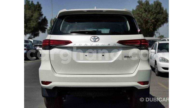 Big with watermark toyota fortuner ashanti import dubai 28520