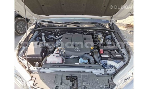 Sayi Imported Toyota Hilux Sauran Mota in Import - Dubai a Ashanti Sayi Imported Toyota Hilux Sauran Mota in Import - Dubai a Ashanti