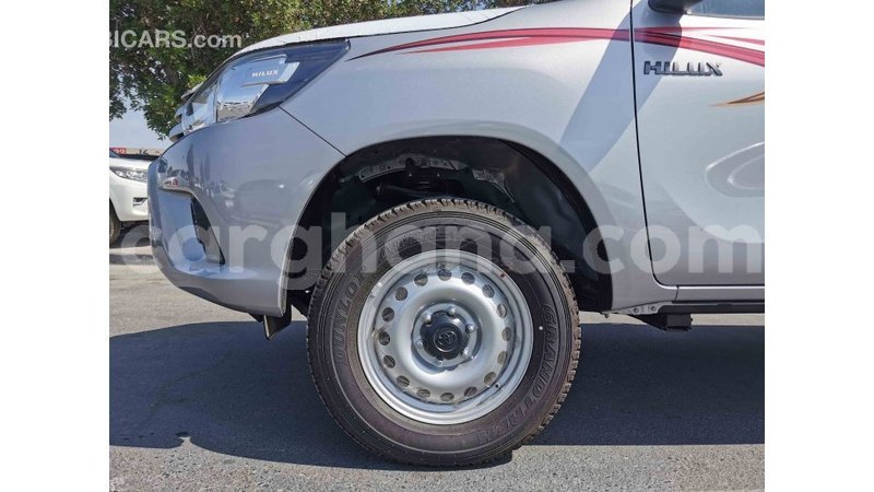 Big with watermark toyota hilux ashanti import dubai 28566