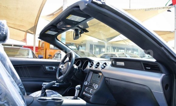 Buy Import Ford Mustang White Car in Import - Dubai in Ashanti Buy Import Ford Mustang White Car in Import - Dubai in Ashanti