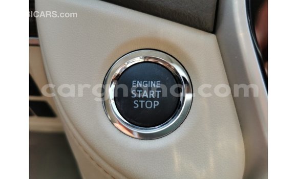 Buy Import Toyota Land Cruiser White Car in Import - Dubai in Ashanti Buy Import Toyota Land Cruiser White Car in Import - Dubai in Ashanti