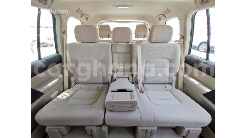 Big with watermark toyota land cruiser ashanti import dubai 28617