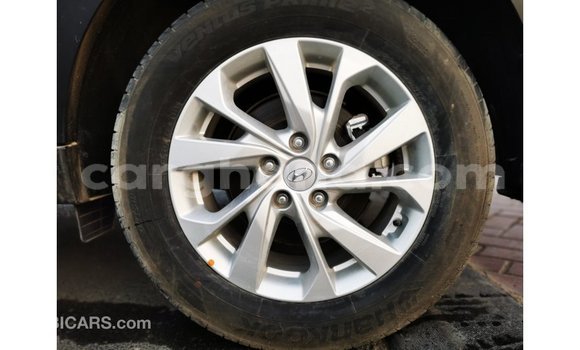 Sayi Imported Hyundai Tucson Black Mota in Import - Dubai a Ashanti Sayi Imported Hyundai Tucson Black Mota in Import - Dubai a Ashanti