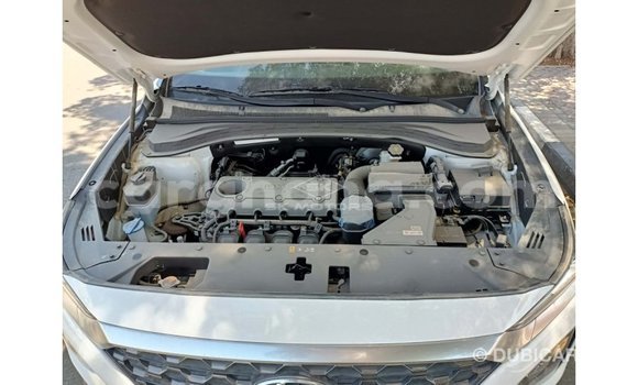 Ra Imported Hyundai Santa Fe funfun Ọkọ̀ in Import - Dubai ni Ashanti Ra Imported Hyundai Santa Fe funfun Ọkọ̀ in Import - Dubai ni Ashanti