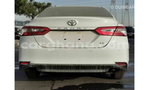 Buy Import Toyota Camry White Car in Import - Dubai in Ashanti Buy Import Toyota Camry White Car in Import - Dubai in Ashanti