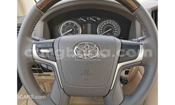 Buy Import Toyota Land Cruiser Black Car in Import - Dubai in Ashanti Buy Import Toyota Land Cruiser Black Car in Import - Dubai in Ashanti