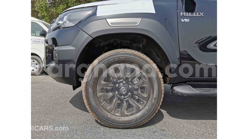 Big with watermark toyota hilux ashanti import dubai 28682