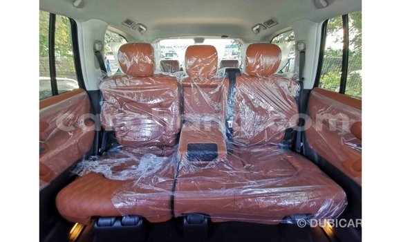 Buy Import Nissan Patrol White Car in Import - Dubai in Ashanti Buy Import Nissan Patrol White Car in Import - Dubai in Ashanti