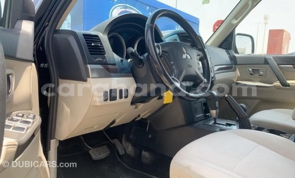 Sayi Imported Mitsubishi Pajero Black Mota in Import - Dubai a Ashanti Sayi Imported Mitsubishi Pajero Black Mota in Import - Dubai a Ashanti